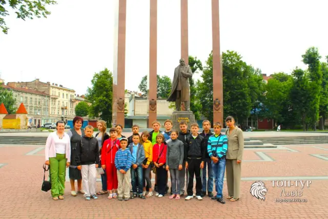 Бюджетная экскурсия по Львову от вокзала до центра
