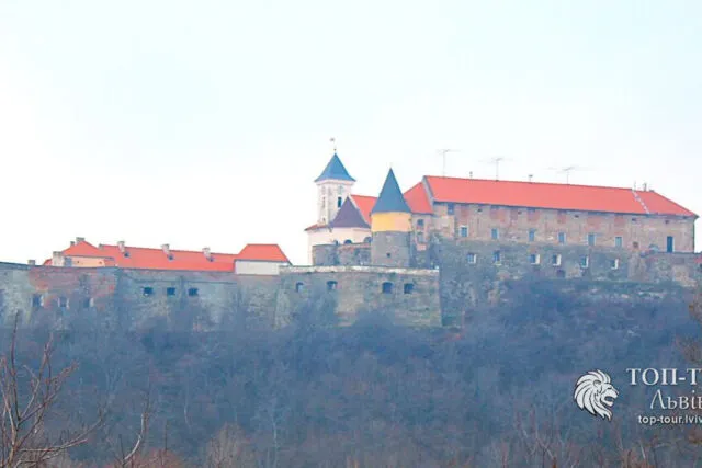 Мукачевский замок на фото